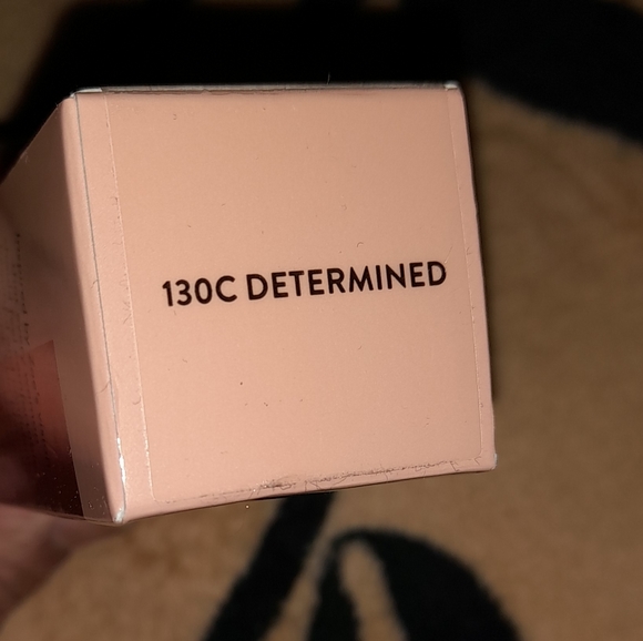 🔴Zoeva foundation - Picture 4 of 5